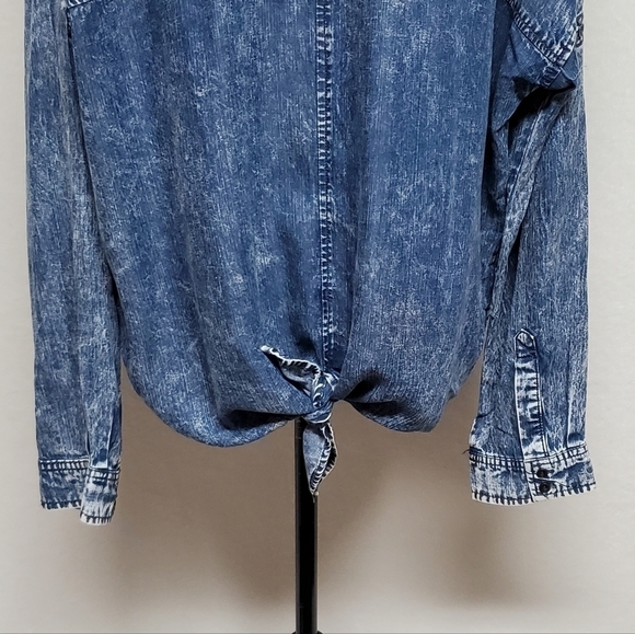 LIVERPOOL Jeans Washed Out High Low Button Up Split Back Top Large - Picture 11 of 13